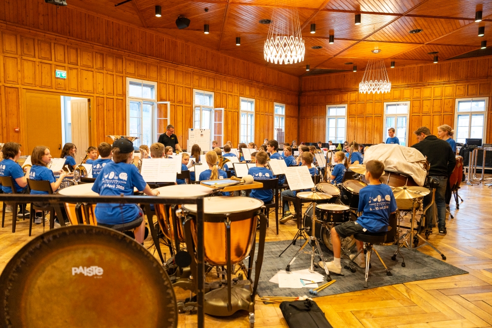 Medienmitteilung%20F2